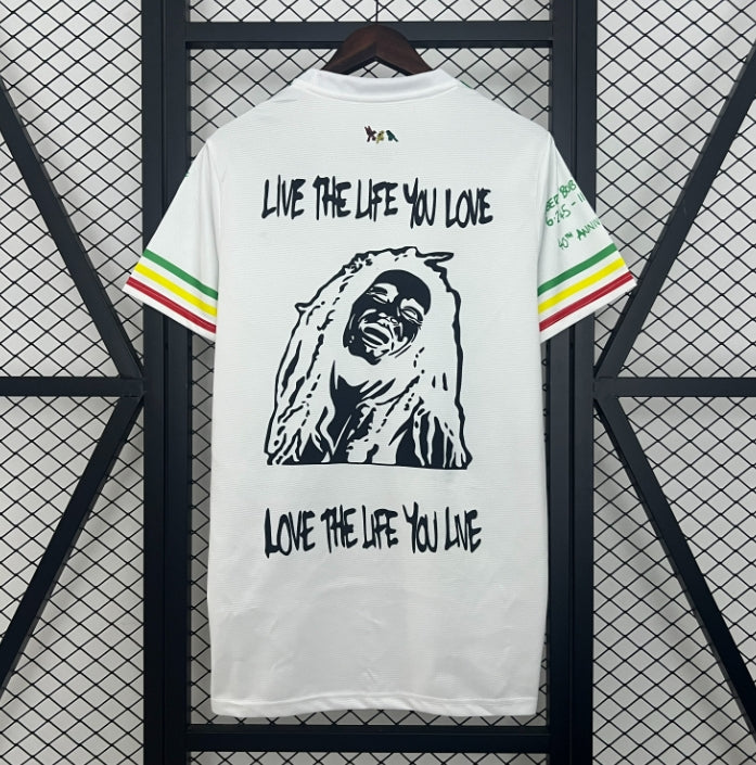 21/22 Ajax x One love Kit (Bob Marley Edition)