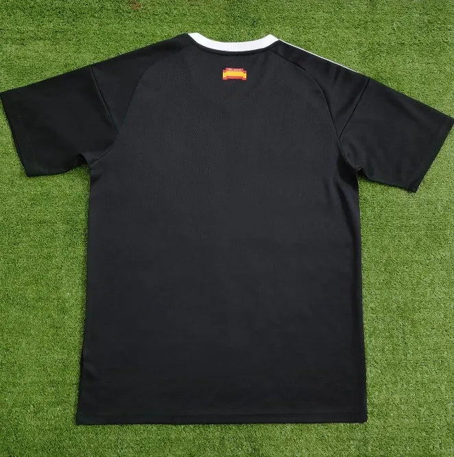 Real Madrid 2024/2025 goalkeeper shirt black