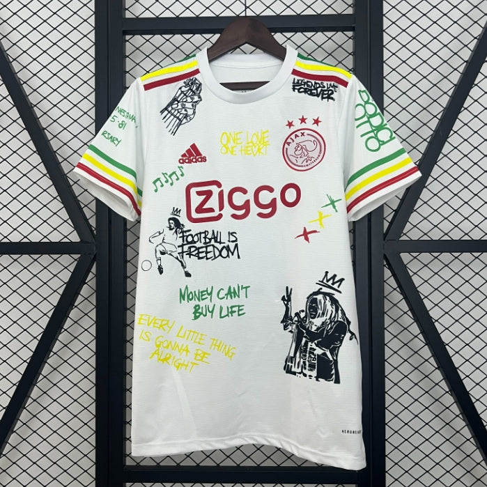 21/22 Ajax x One love Kit (Bob Marley Edition)