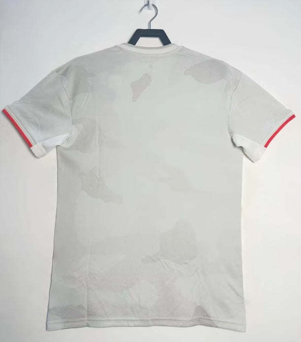 19/20 Juventus away kit