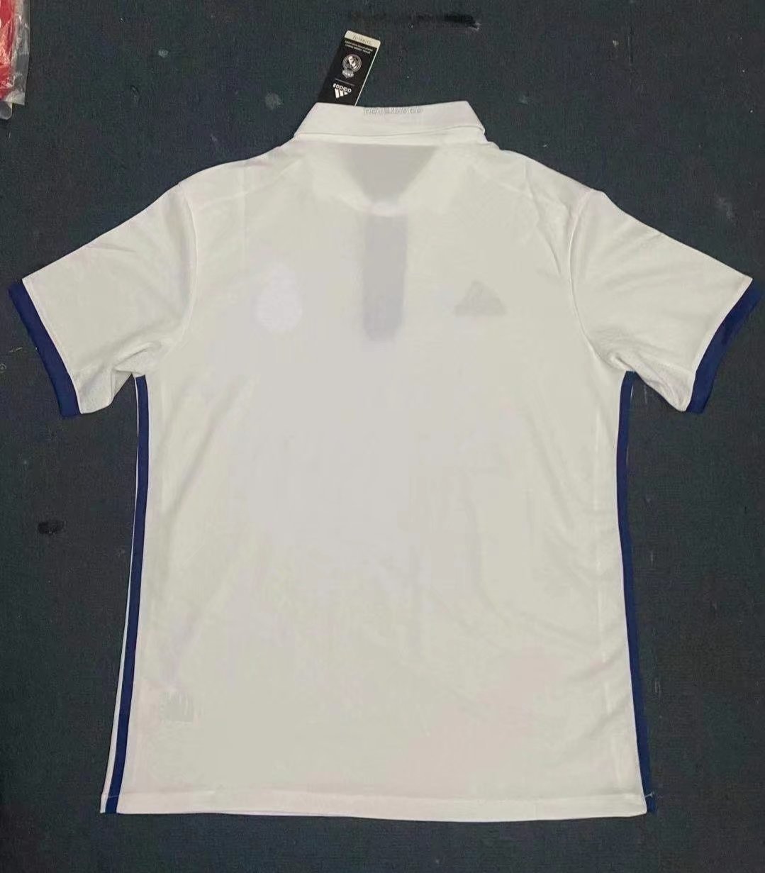 16/17 Real Madrid Home kit