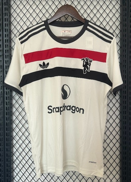 Manchester United 24/25 third Kit