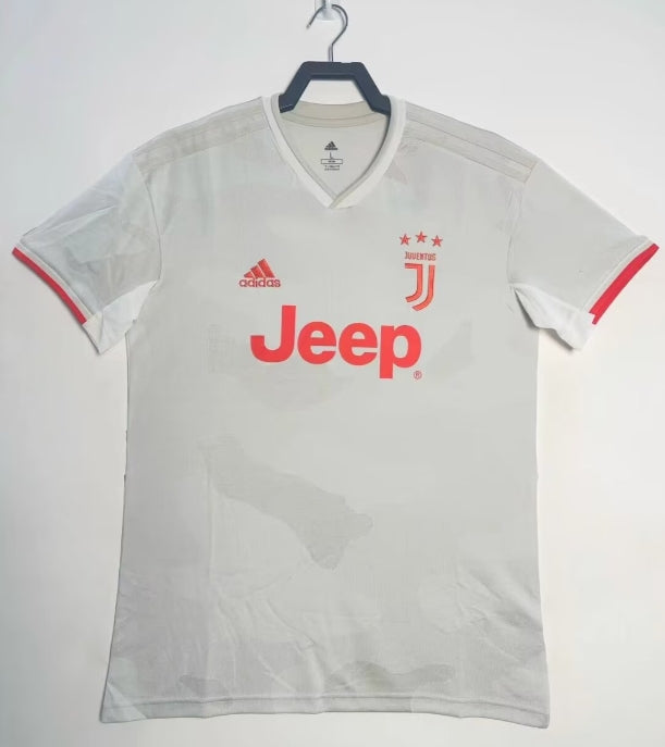 19/20 Juventus away kit